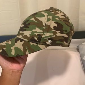 CAMO HAT😍😍😍